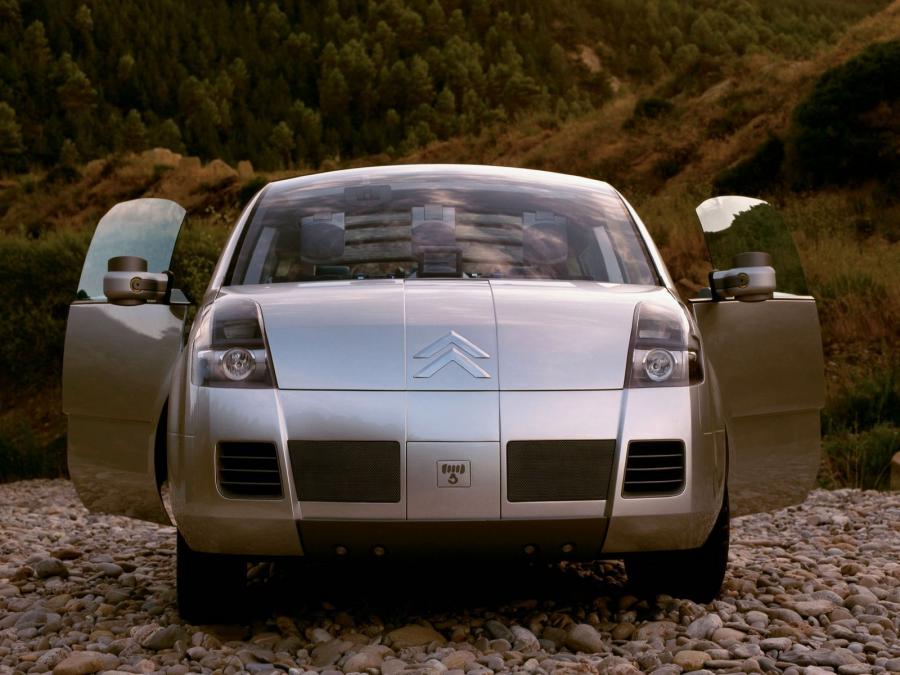  Citroen C-Crosser Concept 2001 года  (фото 9 из 28)